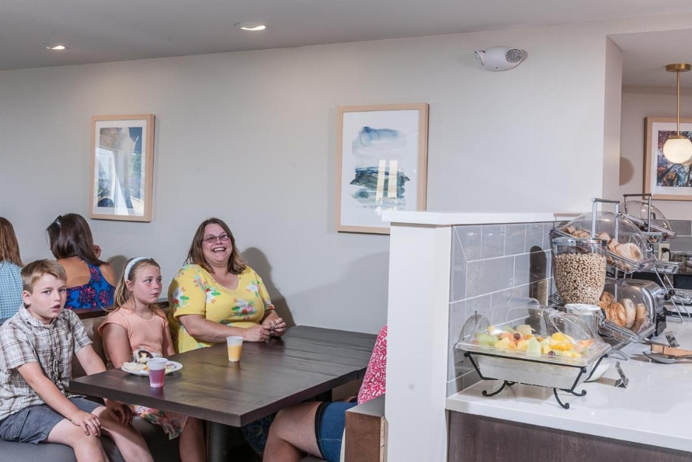 Rockland Harbor Hotel Image 34