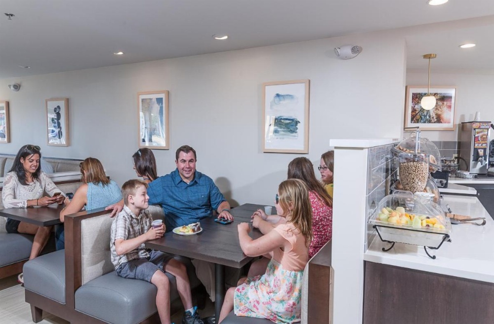 Rockland Harbor Hotel Image 35